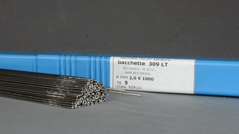 E09LT